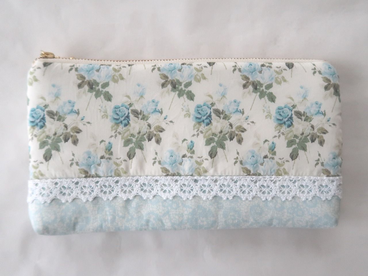 Pouch-129