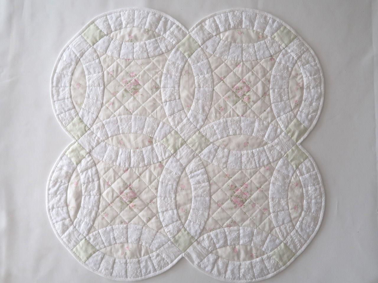 Doily-064